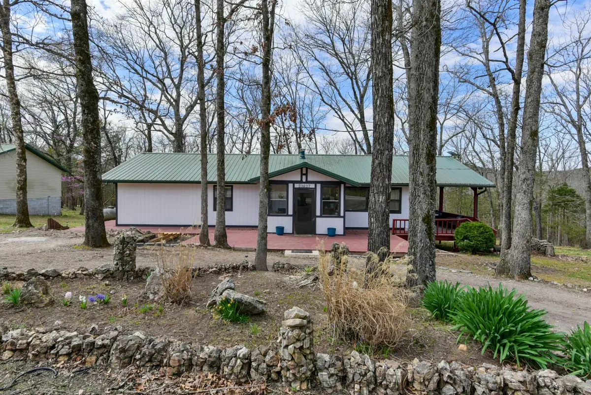 23927 Robin Drive, Golden, MO 65658 - Image #1