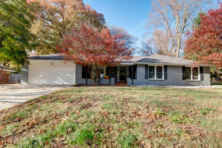 2517 E Greenwood Street, Springfield, MO 65804 - Image #2