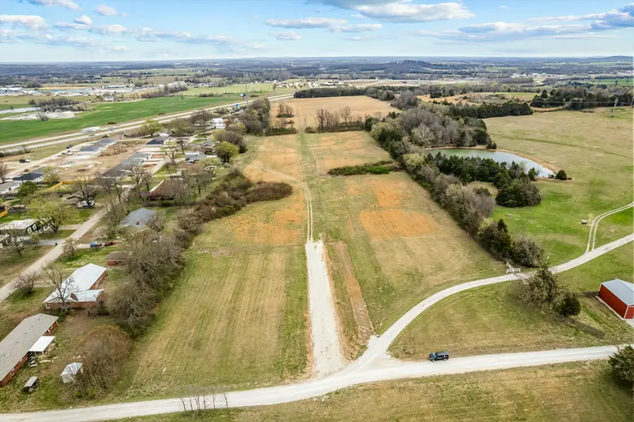 000 Prairie Lane, Bolivar, MO 65613 - Image #2