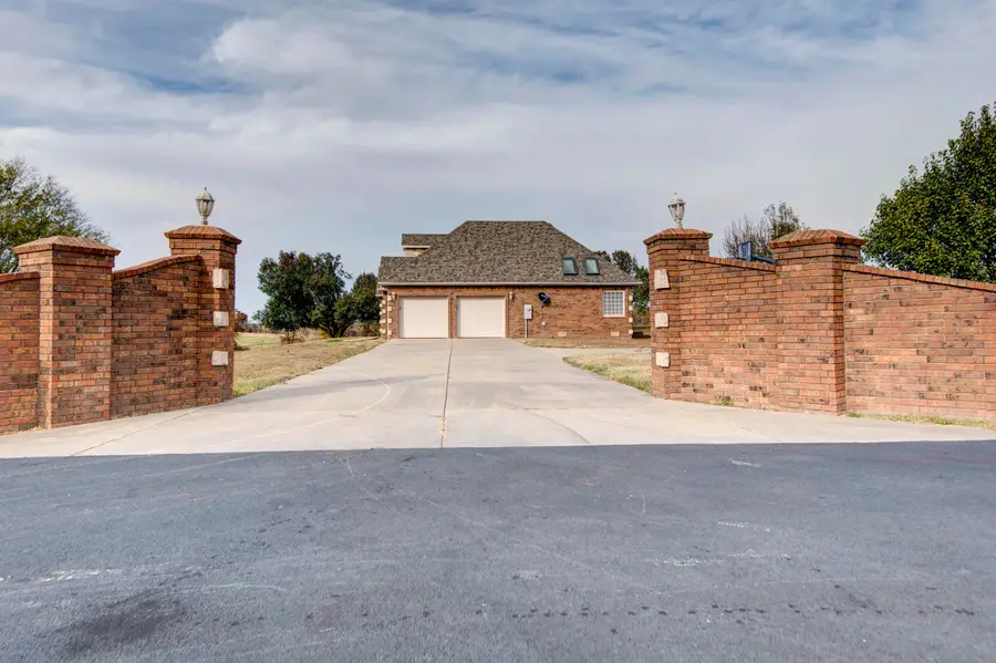 4220 State Hwy D, Crane, MO 65633 - Image #3