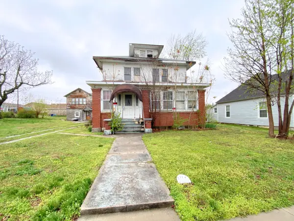 2114 S Joplin Avenue, Joplin, MO 64804