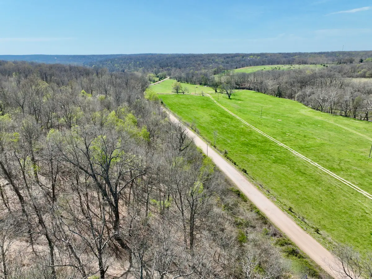 000 Orchid Drive, Neosho, MO 64850 - Image #1