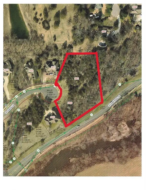 2801 W Oxbow Lane, Springfield, MO 65810