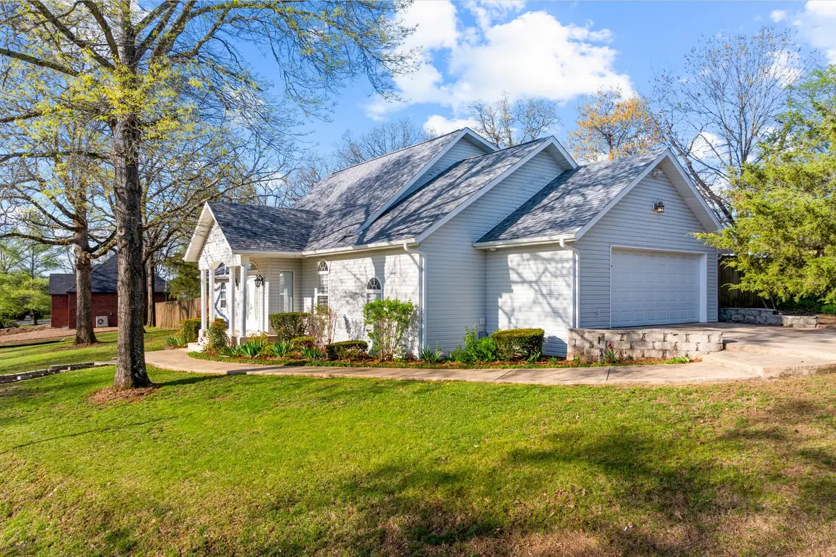 1026 Cliff Drive, Branson, MO 65616 - #1