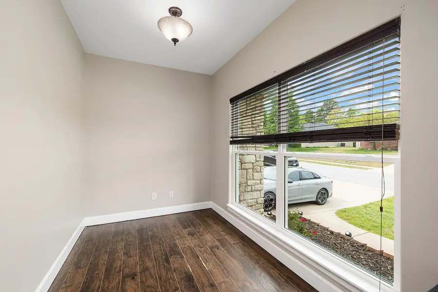 150 Alysse Ln, Hollister, MO 65672 - Image #3