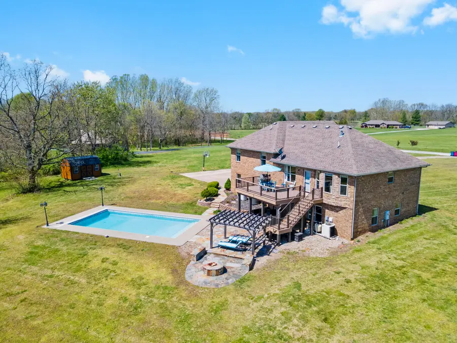 19529 Lawrence 2152, Aurora, MO 65605 - Image #2