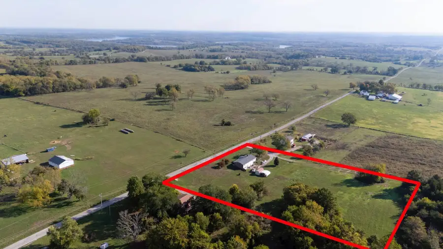 148 E Dade 92, Greenfield, MO 65661 - Image #2