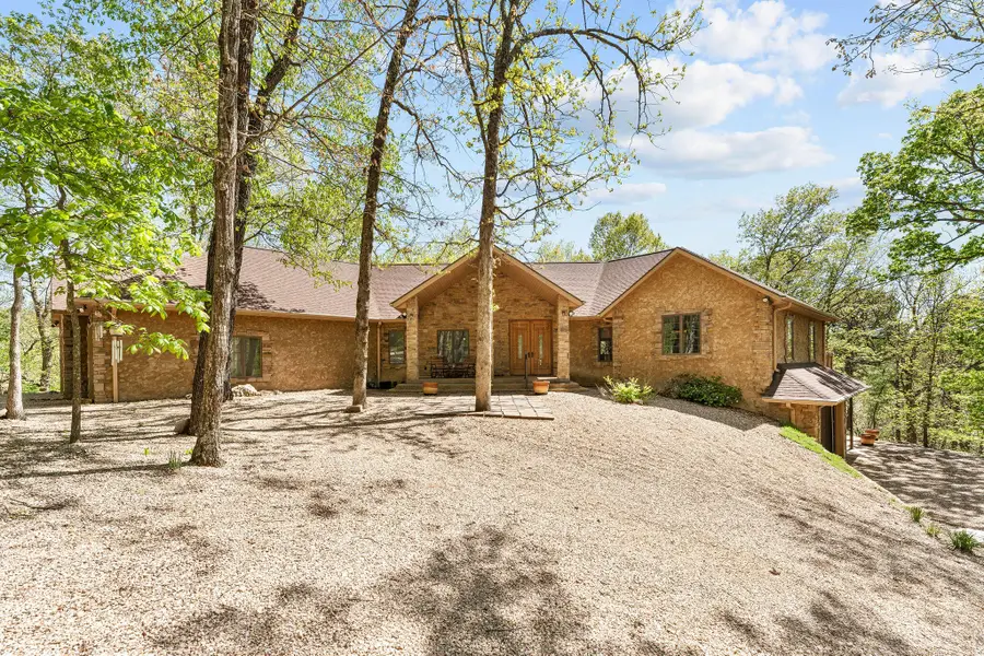 160 Old Horseshoe Rdg, Lampe, MO 65681 - Image #2