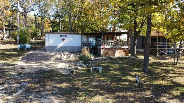 25965 Willow Road, Hermitage, MO 65668