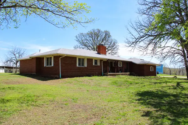 1602 NE 1289 Road, Osceola, MO 64776