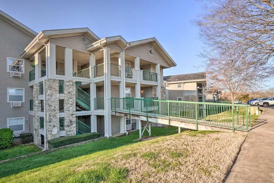 160 W Rockford Drive #4, Branson, MO 65616 - Image #2