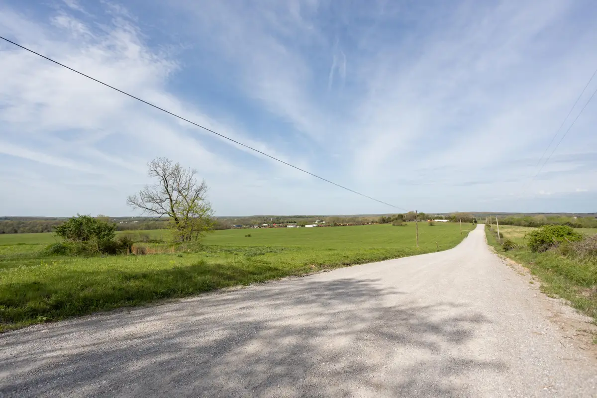 000 Beach Road, Conway, MO 65632 - Image #1