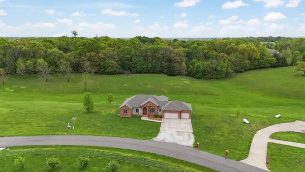 300 Secret Spring Drive, Ozark, MO 65721