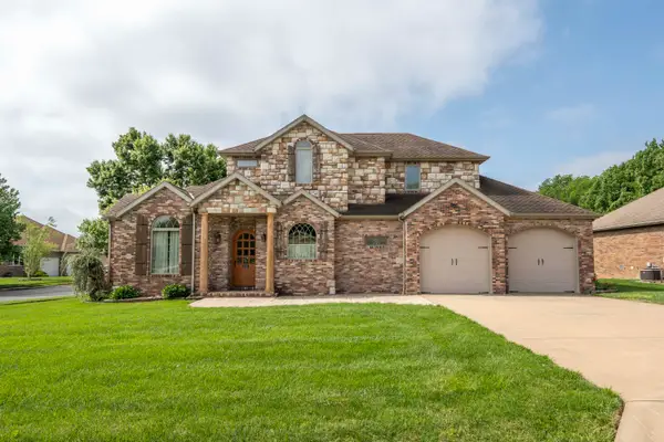 1411 N Cooper Boulevard, Springfield, MO 65802