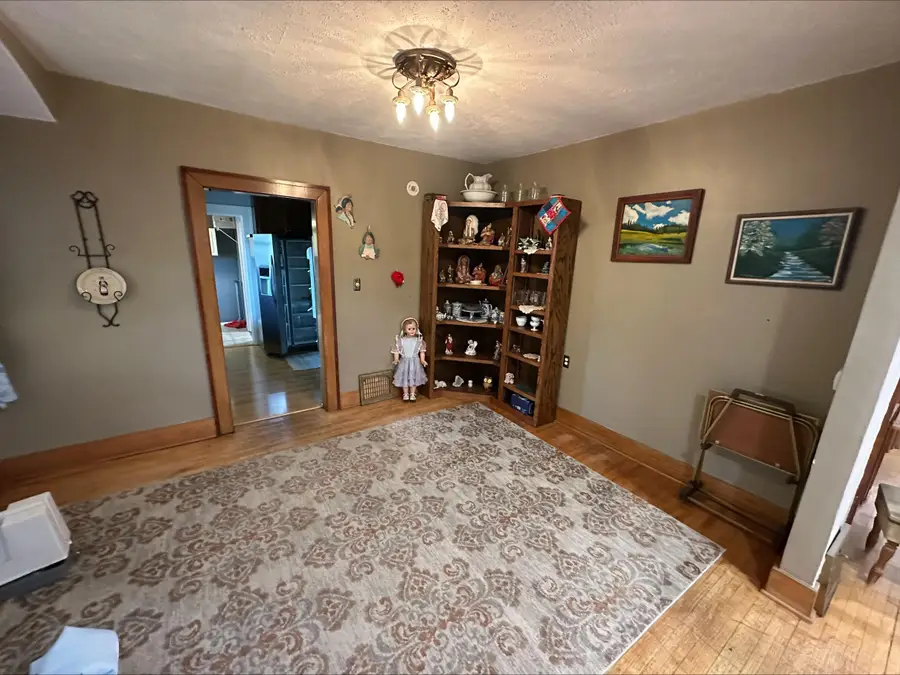 559 E Pleasant Street, Mount Vernon, MO 65712 - Image #2