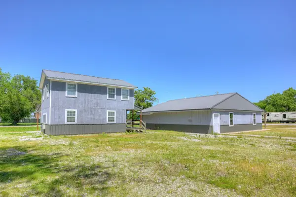 511 N East, Columbus, KS 66725