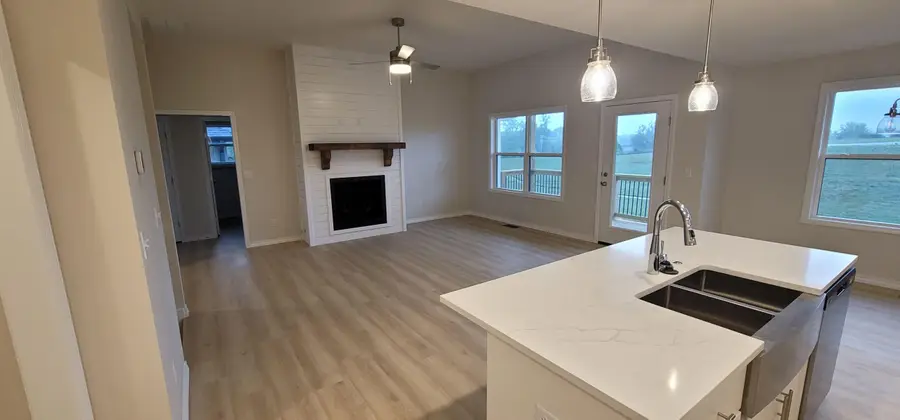 609 W Arbor Glenn Drive, Nixa, MO 65714 - Image #3