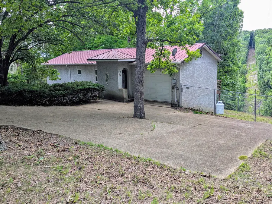 1649 Talking Rocks Road, Branson West, MO 65737 - Image #3