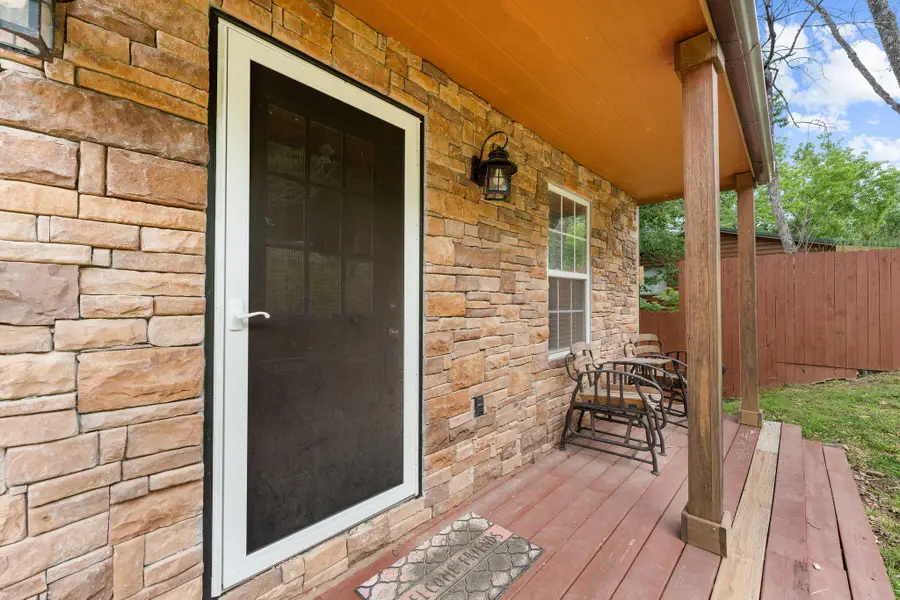 721 Shore Road, Powersite, MO 65731 - Image #2