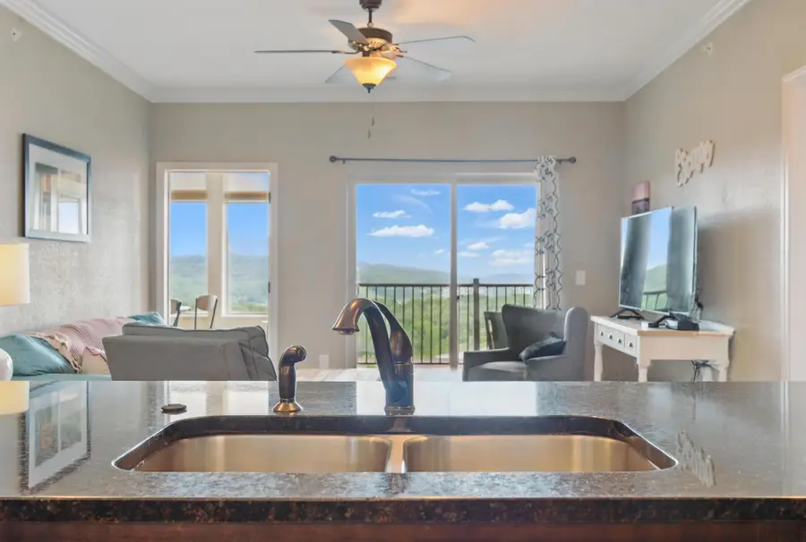 200 Majestic Drive #208, Branson, MO 65616 - Image #3