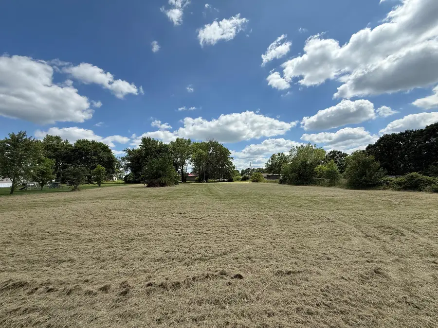 10106 N Maple Street, Cassville, MO 65625 - Image #2