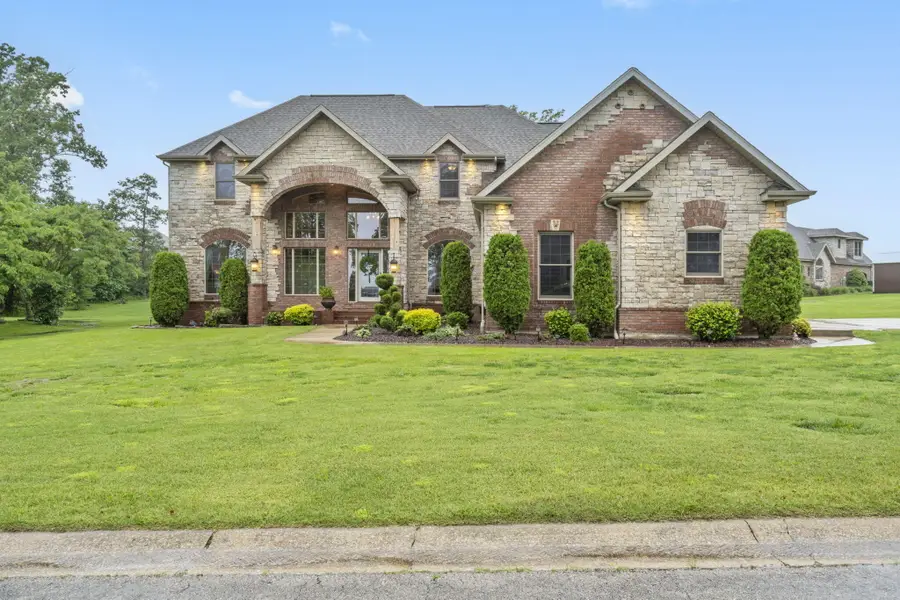 2421 Candlebark Lane, Lebanon, MO 65536 - Image #2