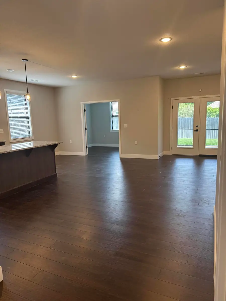 5955 S Farm Road 163 #105, Springfield, MO 65810 - Image #3