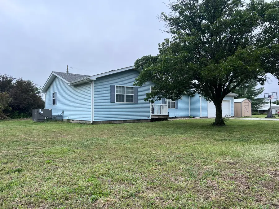 2038 W Trolley Car Lane, Carthage, MO 64836 - Image #2