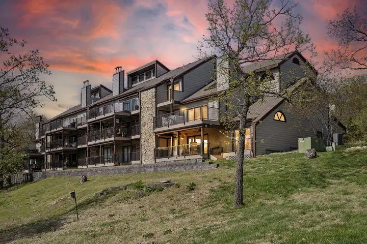 234 Sunset Cove - 107, Branson, MO 65616 - Image #1