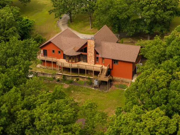 161 Candlewood Lane, Lampe, MO 65681