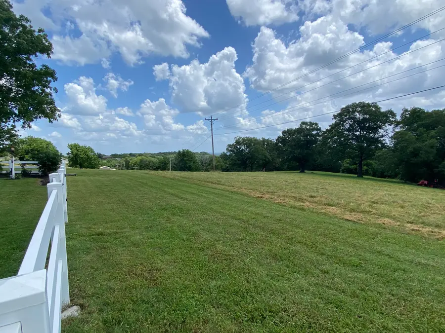 3990 Us-160, Walnut Shade, MO 65771 - Image #3