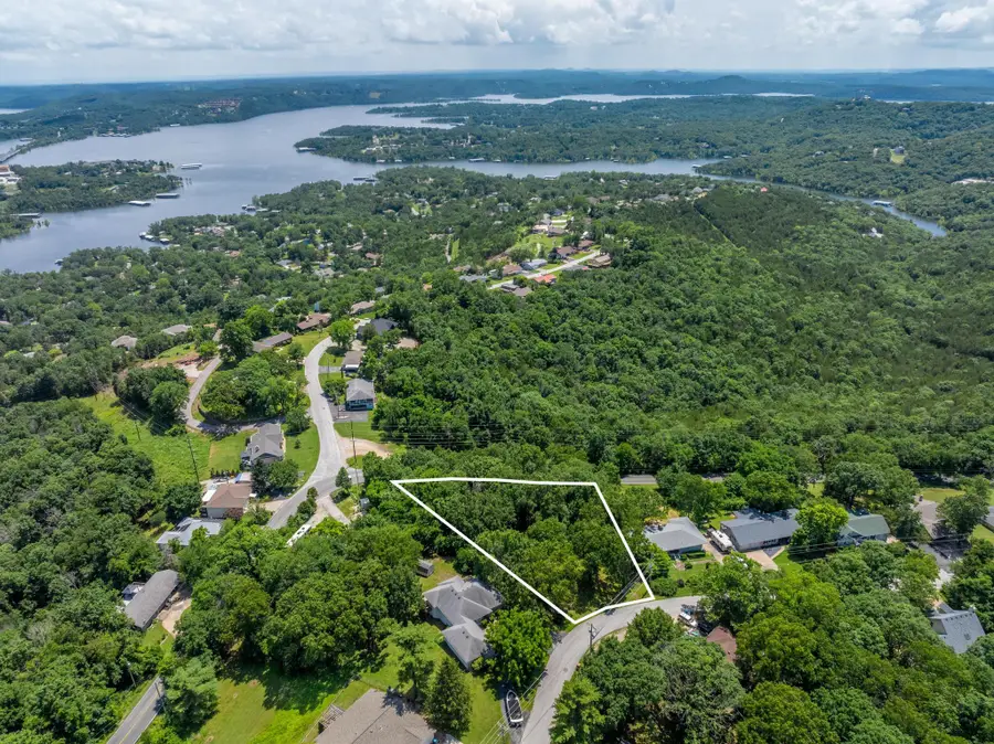 000 Hillcrest Drive, Kimberling City, MO 65686 - Image #3