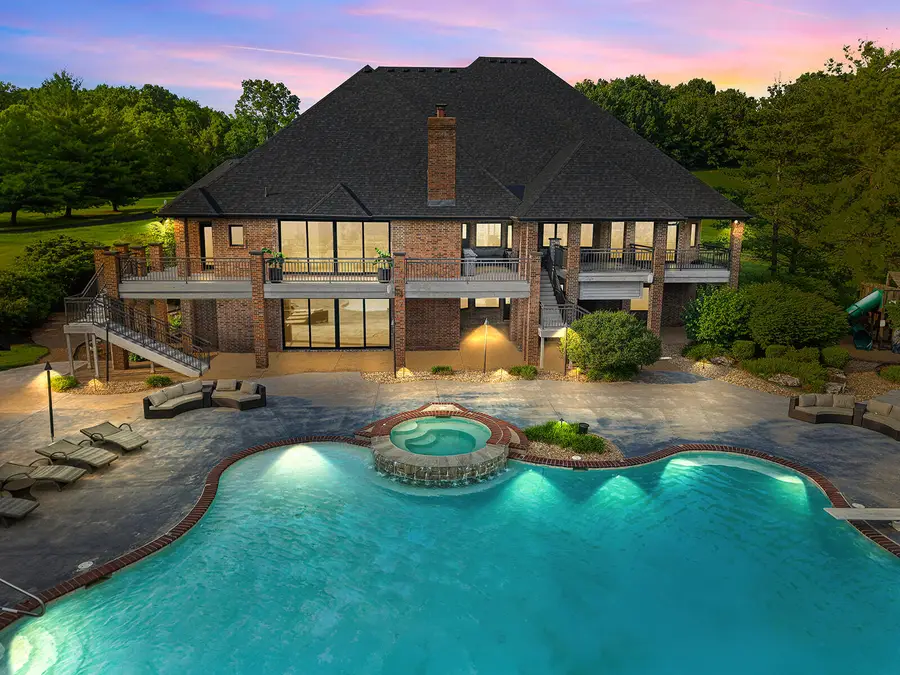 621 S Woodhaven Road, Nixa, MO 65714 - Image #2