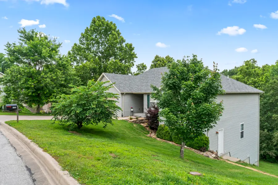150 Cedar Wood Avenue, Branson, MO 65616 - Image #3