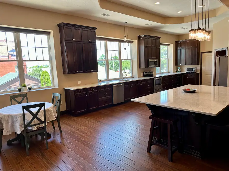 201 E Church Street, Ozark, MO 65721 - Image #3