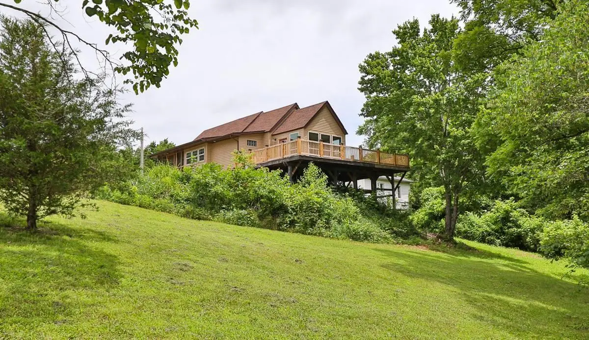 311 College Street, Crane, MO 65633 - Image #1