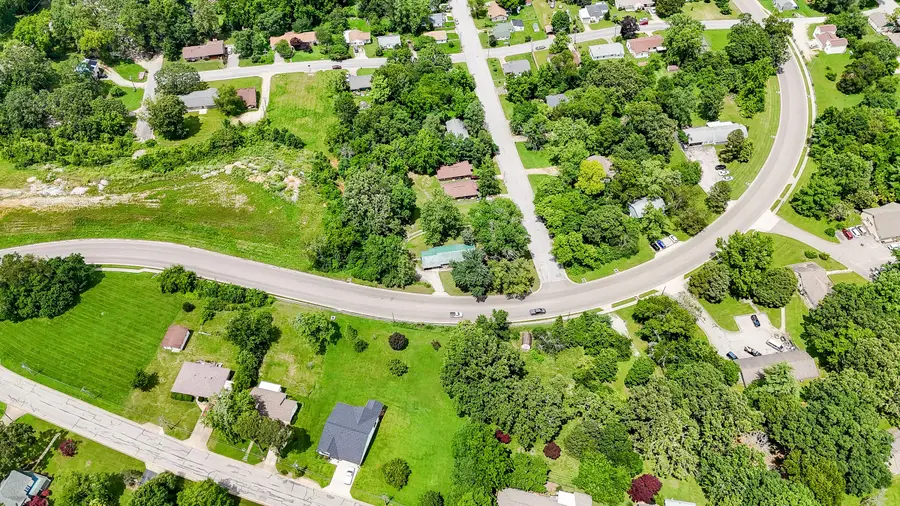 705 Preacher Roe Boulevard, West Plains, MO 65775 - Image #3