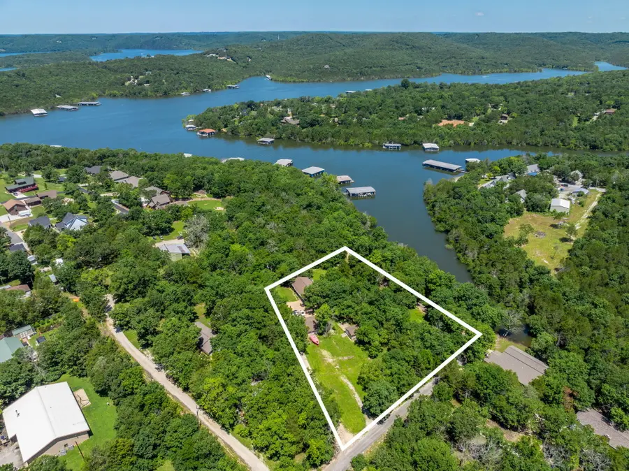 122 Peaceful Valley Lane, Reeds Spring, MO 65737 - Image #2