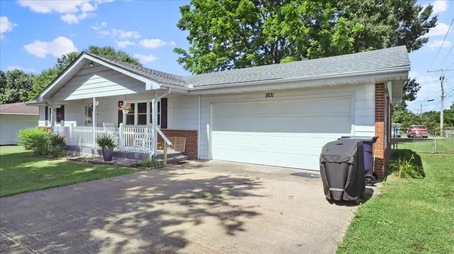 1931 Kay Drive, West Plains, MO 65775 - Image #2