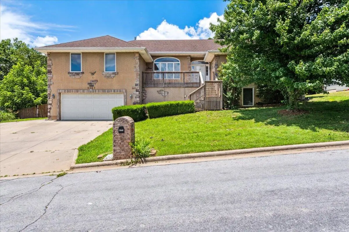 3057 S Suburban Avenue, Springfield, MO 65807 - Image #1