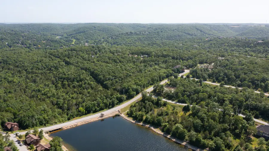 000 Fox Hollow Road, Reeds Spring, MO 65737 - Image #3