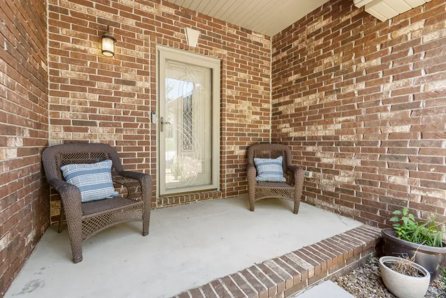 1545 N Oakfair Place, Springfield, MO 65802 - Image #3