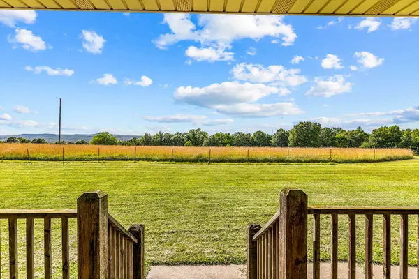 1174 Old Hwy 5, Mansfield, MO 65704