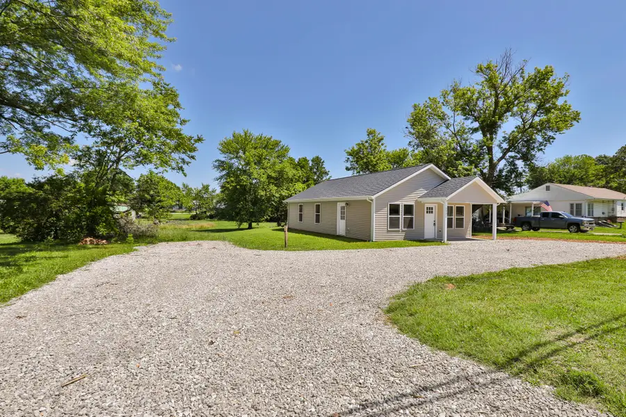 203 E Madison Street, Pierce City, MO 65723 - Image #2