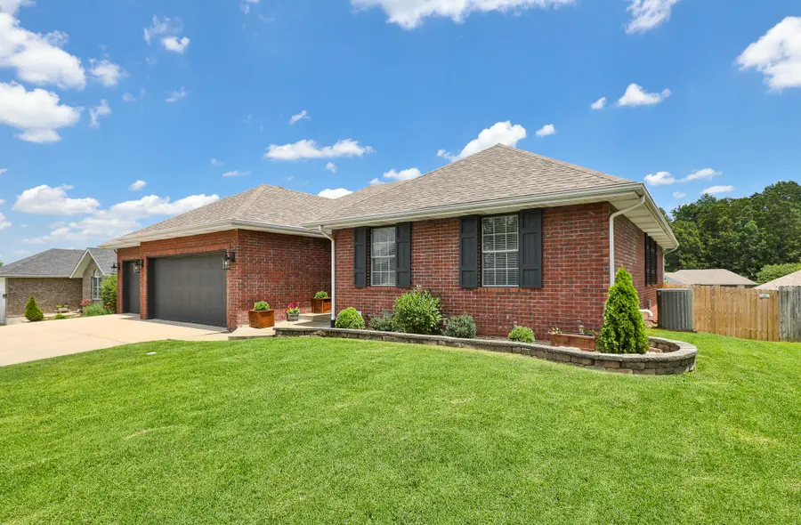 209 Northgate Avenue, Monett, MO 65708 - Image #2