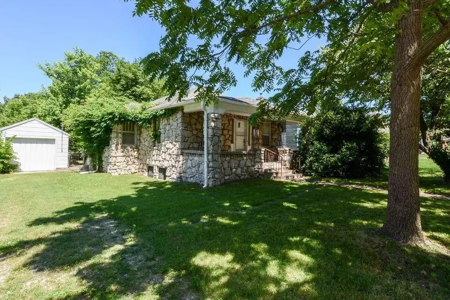 1305 S Kimbrough Avenue, Springfield, MO 65807 - Image #3