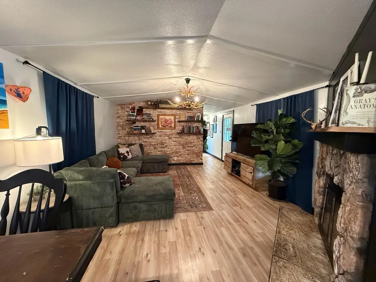 4186 Missouri 142, Thayer, MO 65791 - Image #1