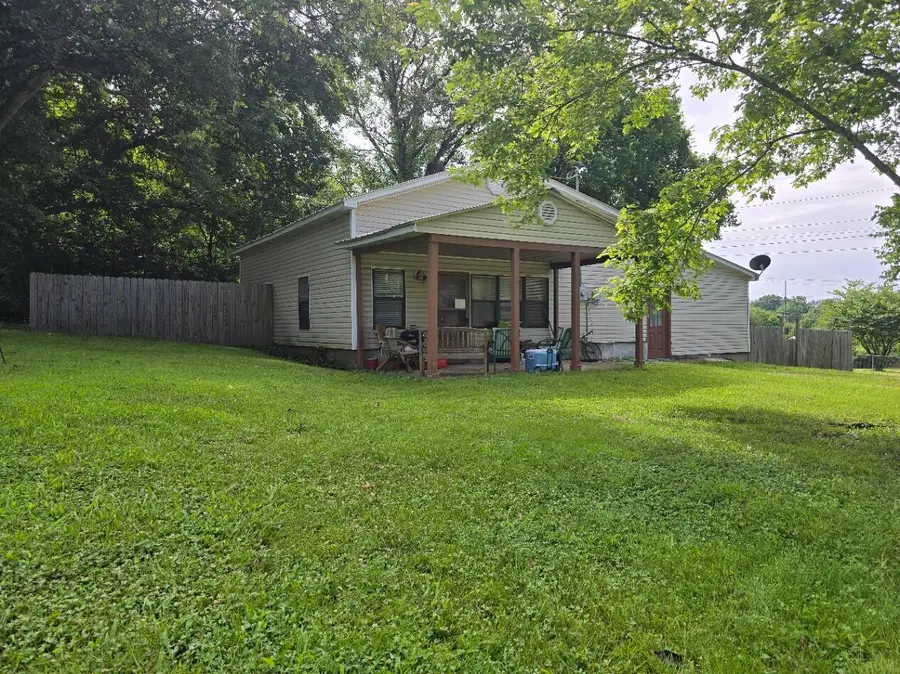 445 Monroe Street, Thayer, MO 65791 - Image #2