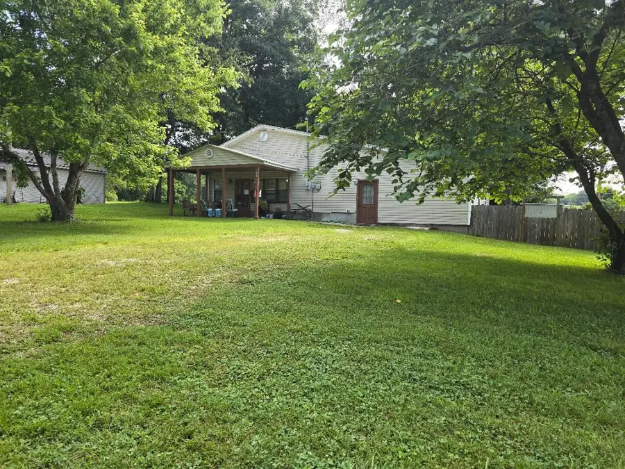 445 Monroe Street, Thayer, MO 65791 - Image #3