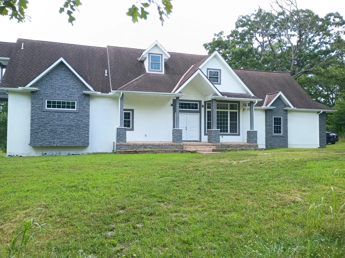 6540 Gateway Drive, Neosho Township, MO 64804 - Image #1